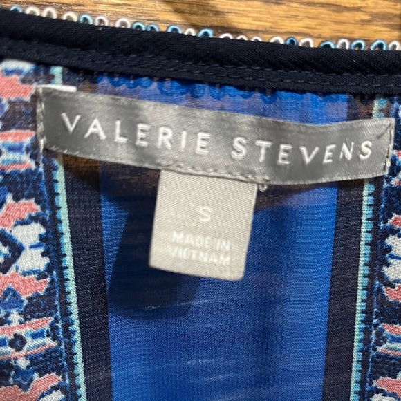 Valerie Stevens blue top, perfect over a tank or tee, size Small - Picture 3 of 5